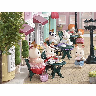 Calico Critters Town - Tea And Treats Set